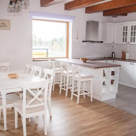 U Jurasa Tatil Evi *